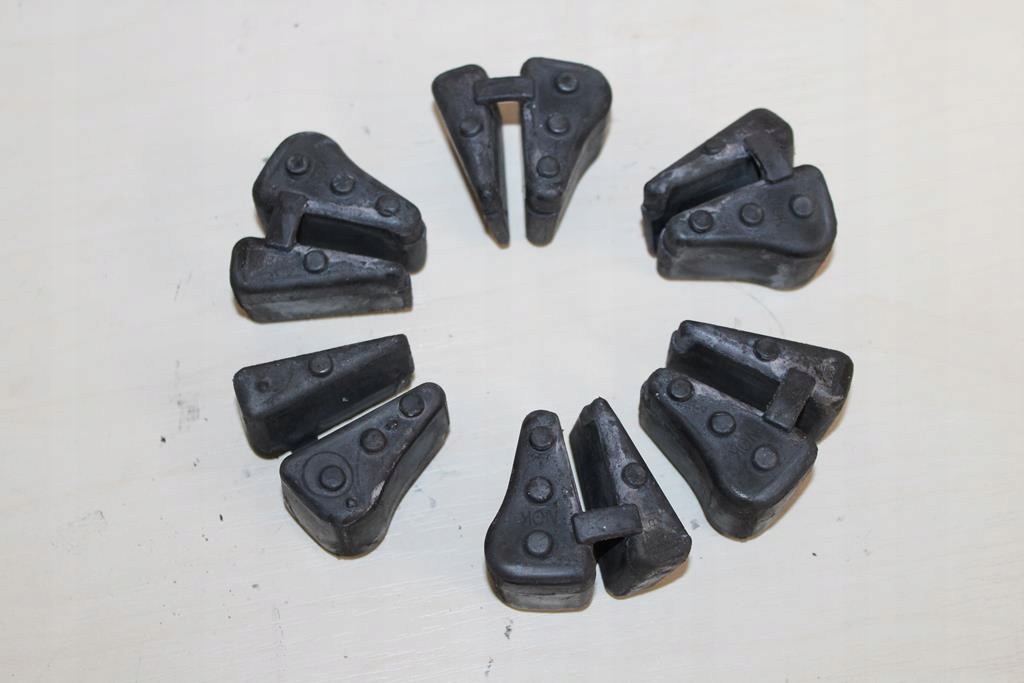 YAMAHA YZF R1 RN01 ΛΑΣΤΙΧΟ ΜΕ ΚΙΝΗΣΗ ΠΙΣΩ Product image