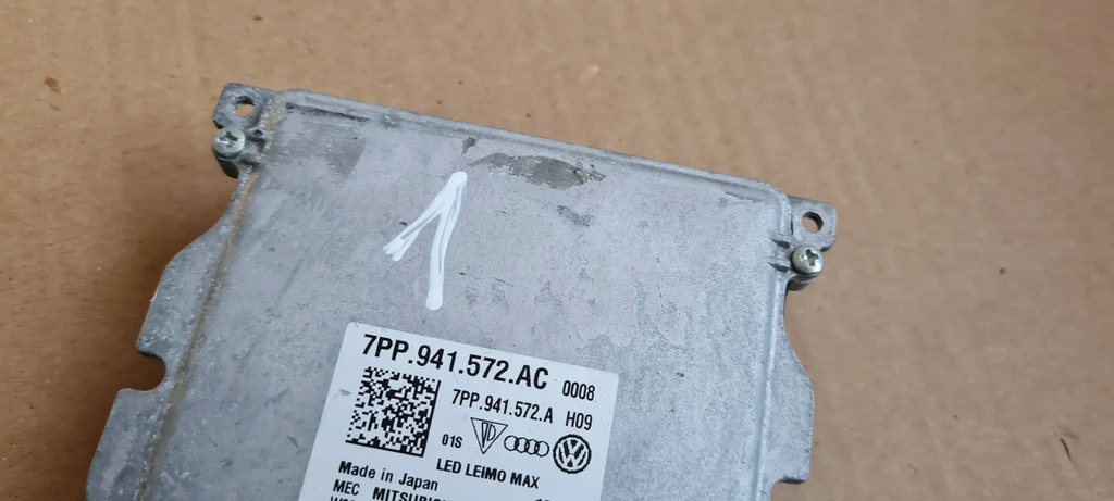 Q5 80A LED Converter Front Lamp 7pp941572ac VW Audi Product image