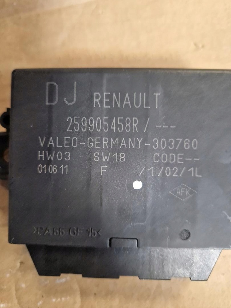 PDC MODULE RENAULT MEGANE III 9801862580 Product image