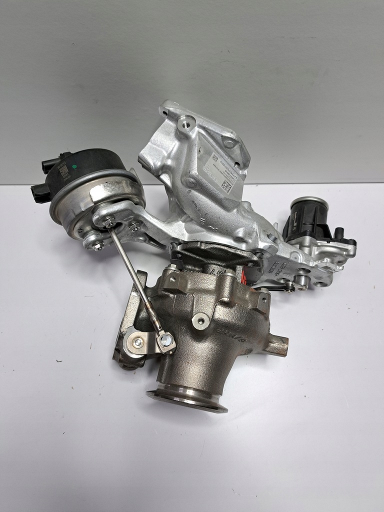 BMW G01 G20 G30 Turbocharger Turbine 8587540 Product image