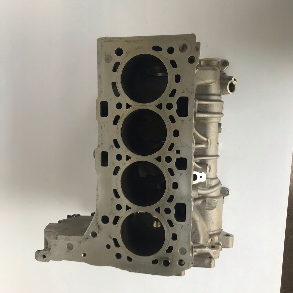 ΜΠΛΟΚ ΚΥΛΙΝΔΡΟΥ BMW X1 X2 X3 Z4 F45 F46 F48 MINI Product image