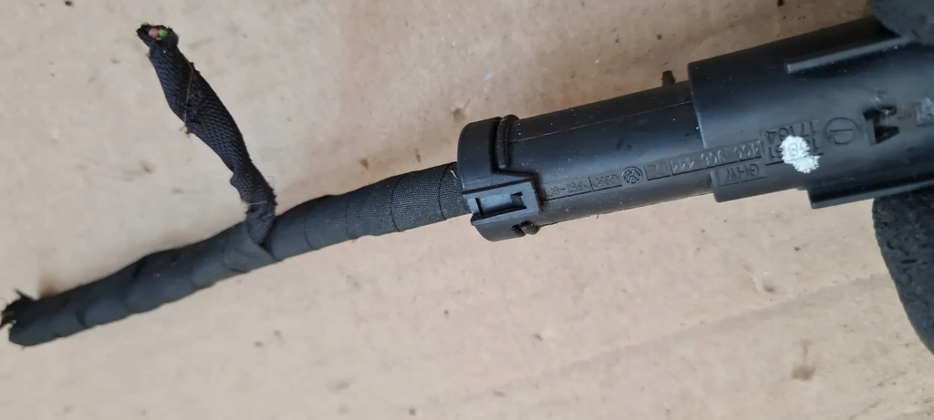 A5 8W PLUG CUBE 4G0906444DE VW AUDI A4 B9 8W A5 Q7 4M Q5 80A Product image