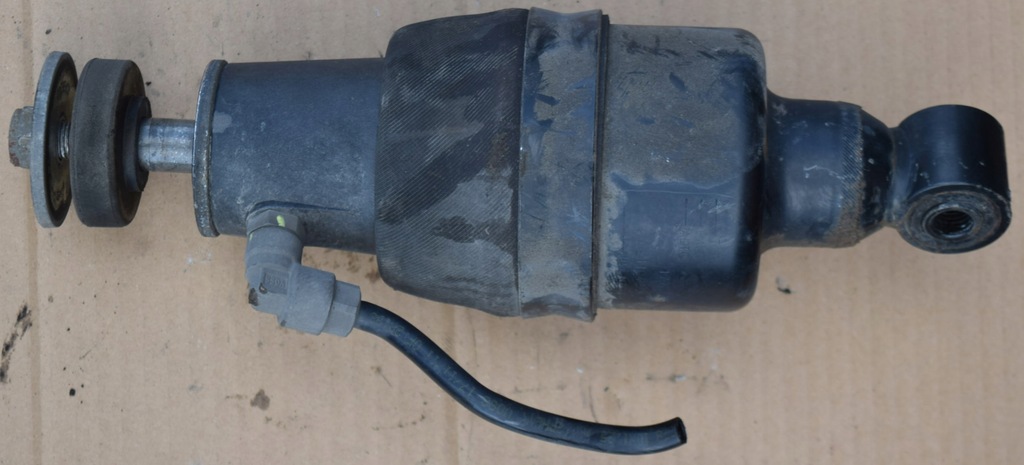 DAF XF 105 Αμορτισέρ Μαξιλάρι καμπίνας ΠΙΣΩ L/R Product image