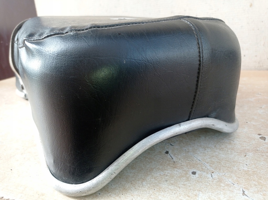 SHL M11 - Μέρη - Καθισμένος - Couch x 2 - (1+2) Product image