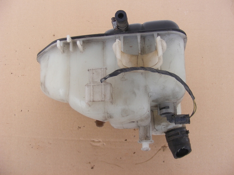ΔΟΧΕΙΟ ΨΥΚΤΙΚΟΥ MERCEDES W220 2205000049 Product image