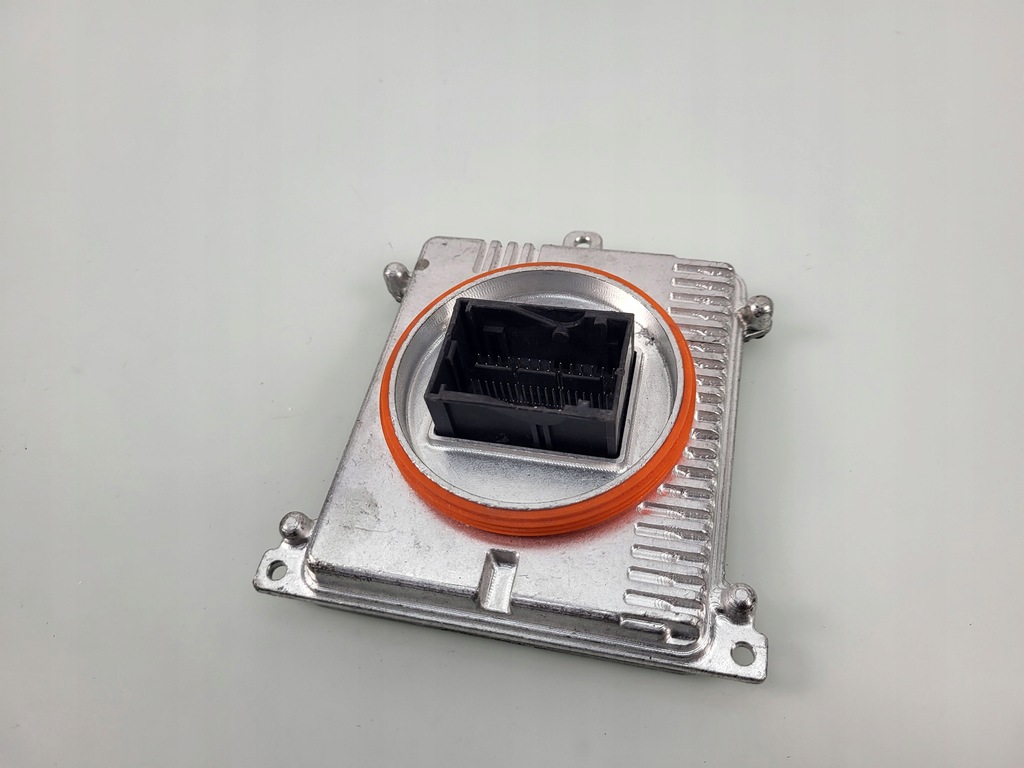 ΜΟΝΑΔΑ ΛΑΜΠΑ LED CONVERTER VW PASSAT B8 SKODA Product image