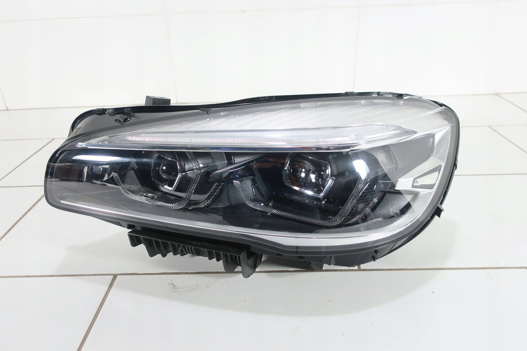 ΕΜΠΡΟΣ ΦΩΤΙΣΤΙΚΟ ΑΡΙΣΤΕΡΟ BMW 2 F45 LIFT ADAPTIVE LED Product image