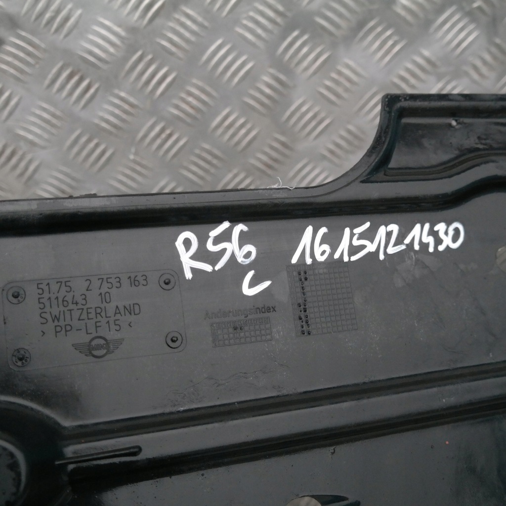 MINI Cooper R56 Αριστερό κάλυμμα ολίσθησης Product image
