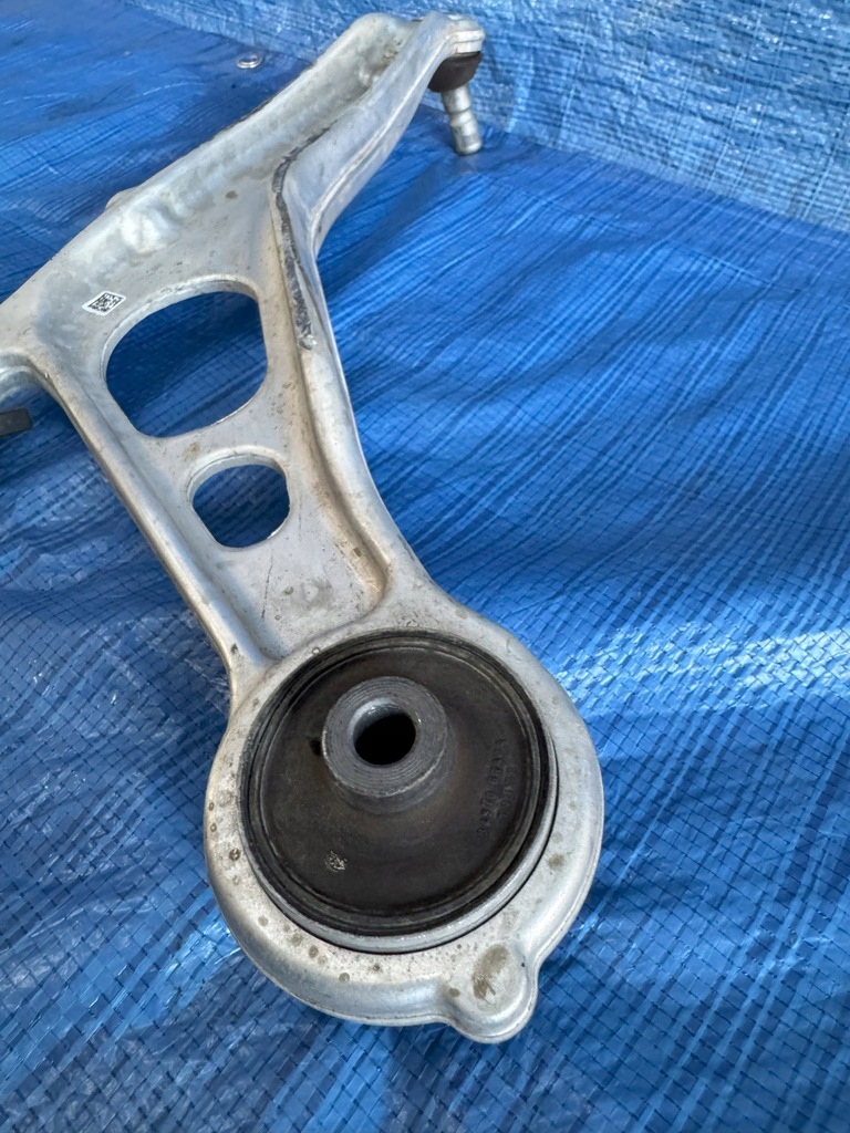 Αριστερά Swingarm Renault Austral 1.2 E-Tech Product image