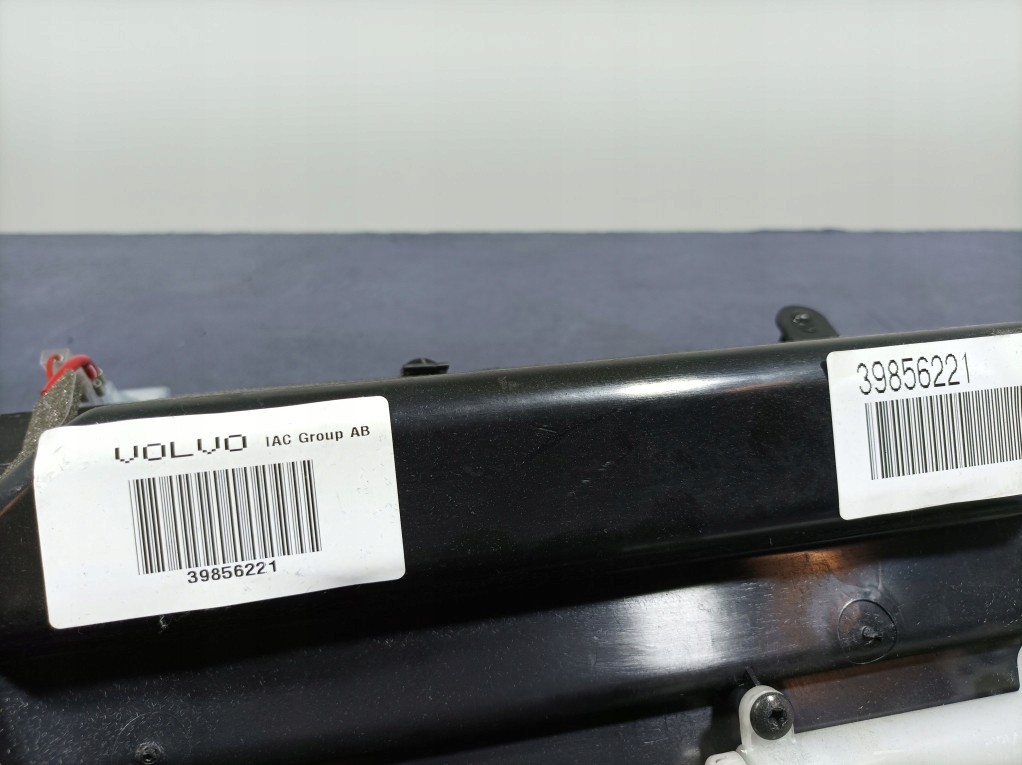 Volvo XC90 και ανυψωτική επιβάτης Schove EU 3409421 3409563 Product image