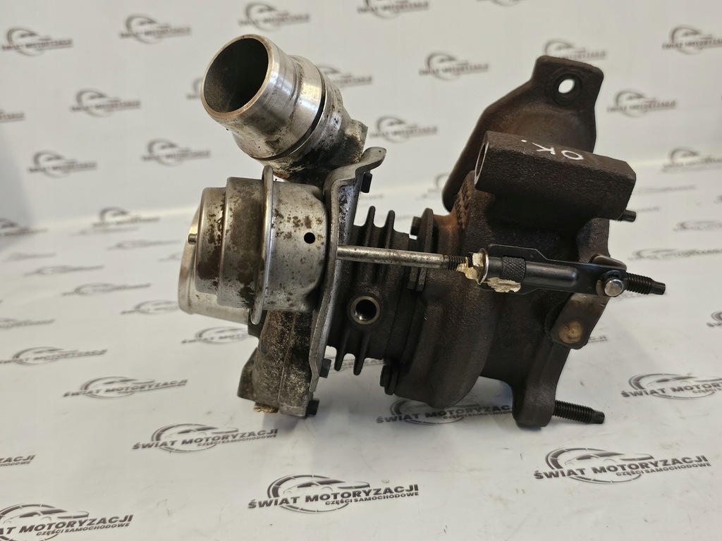 Trafic Vivaro Primastar 2.0 DCI M9R782 114km Turbocharger H8200466021 Product image