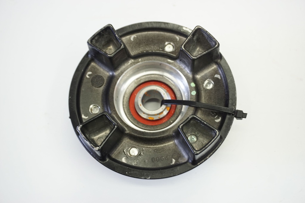 KAWASAKI Z-900 20- ΚΛΕΙΔΩΜΑ ΠΙΣΩ ΤΡΟΧΟΥ + ΛΑΣΤΙΧΟ Product image