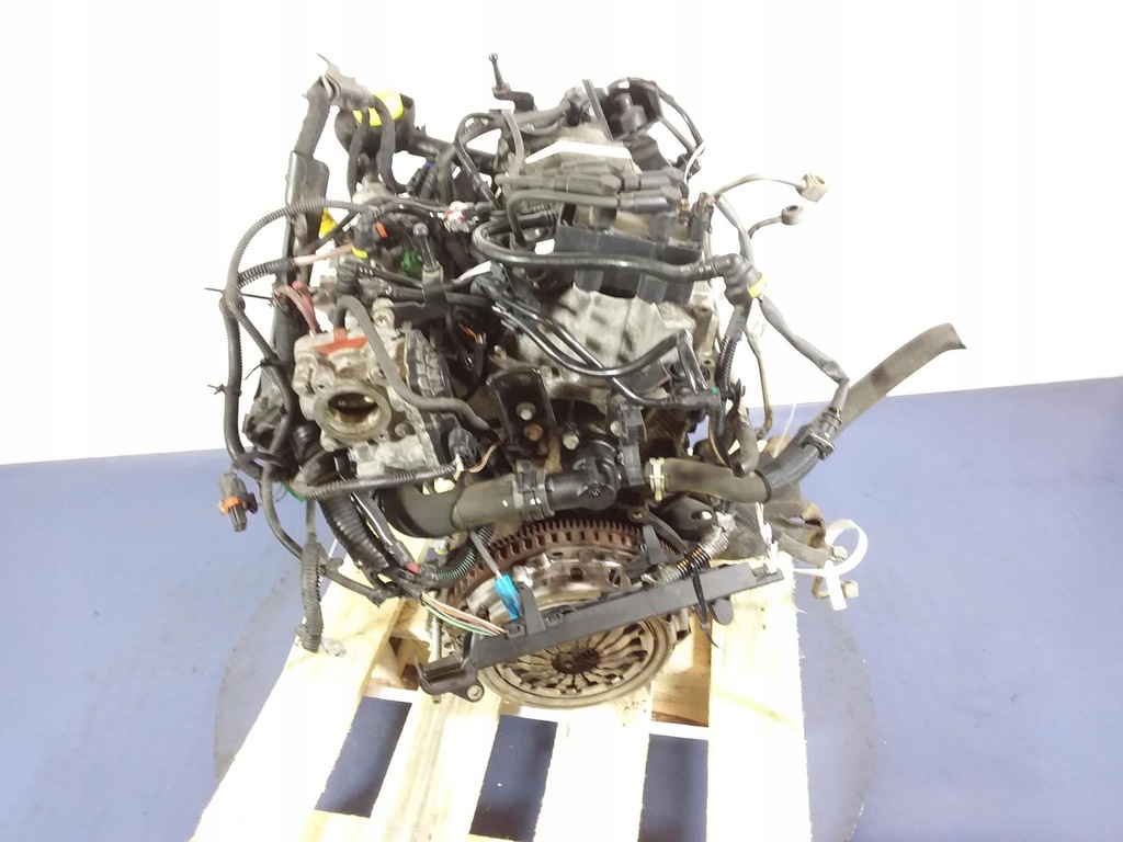 RENAULT CLIO III 1.2 B 100 HP ENGINE D4FH784 Product image
