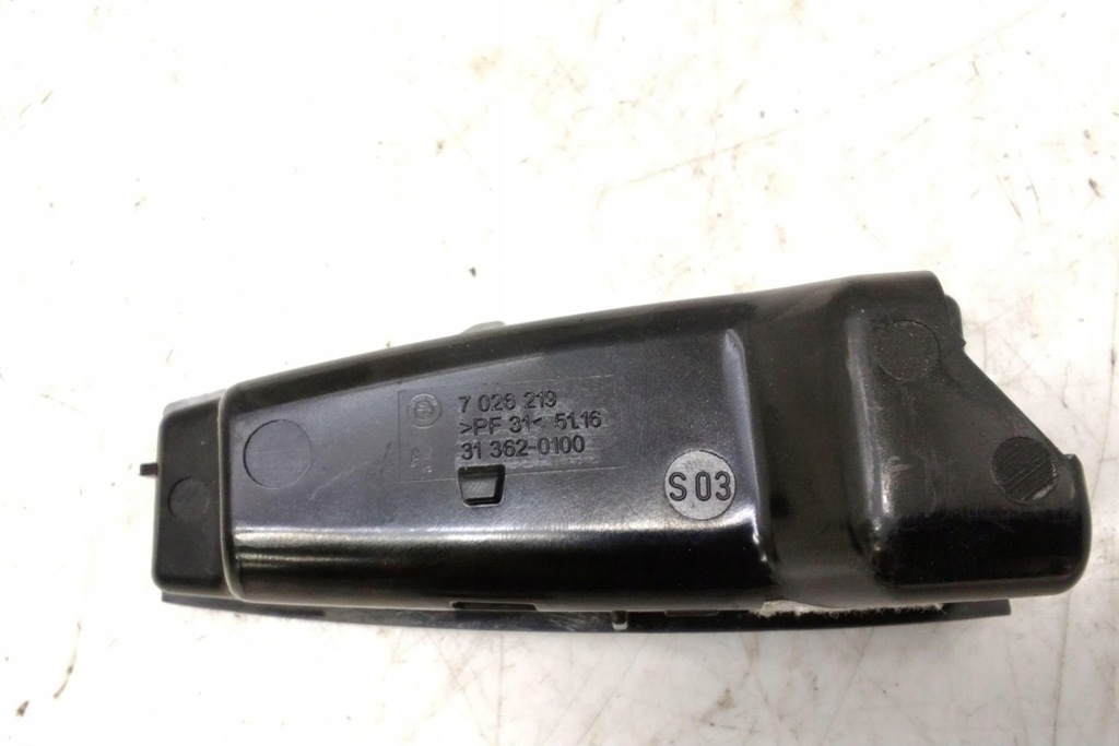 BMW Z4 Roadster (E85) 7026219 2.0L Βενζίνη 2006 Ashtray Product image