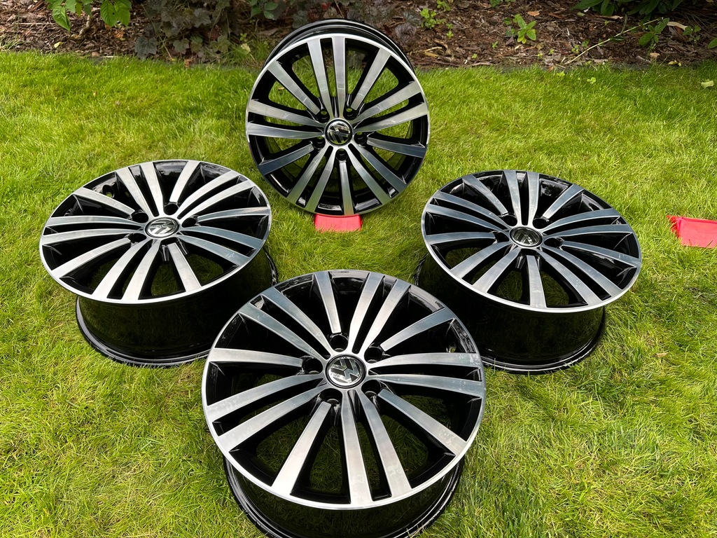 FELGI VW PASSAT B7 CC EOS 3AA 7,5x17 ET47 5x112 3AA601025G MINNEAPOLIS Product image