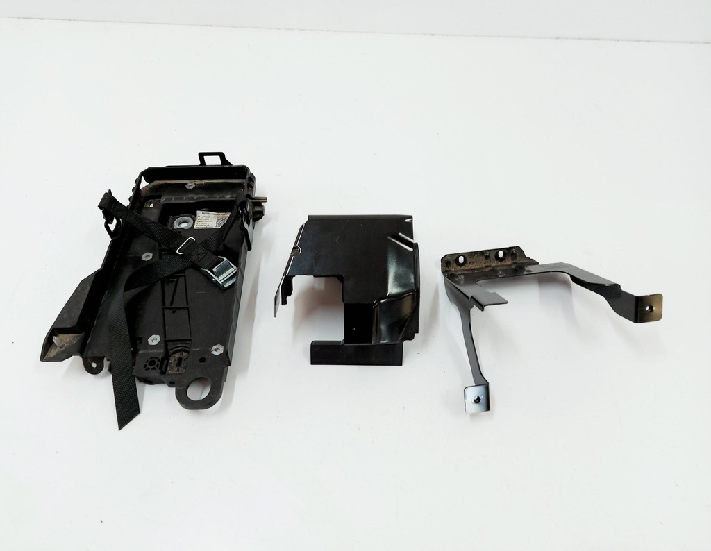 VOLVO XC40 22 Βάση περιβλήματος μπαταρίας 32314831 Product image
