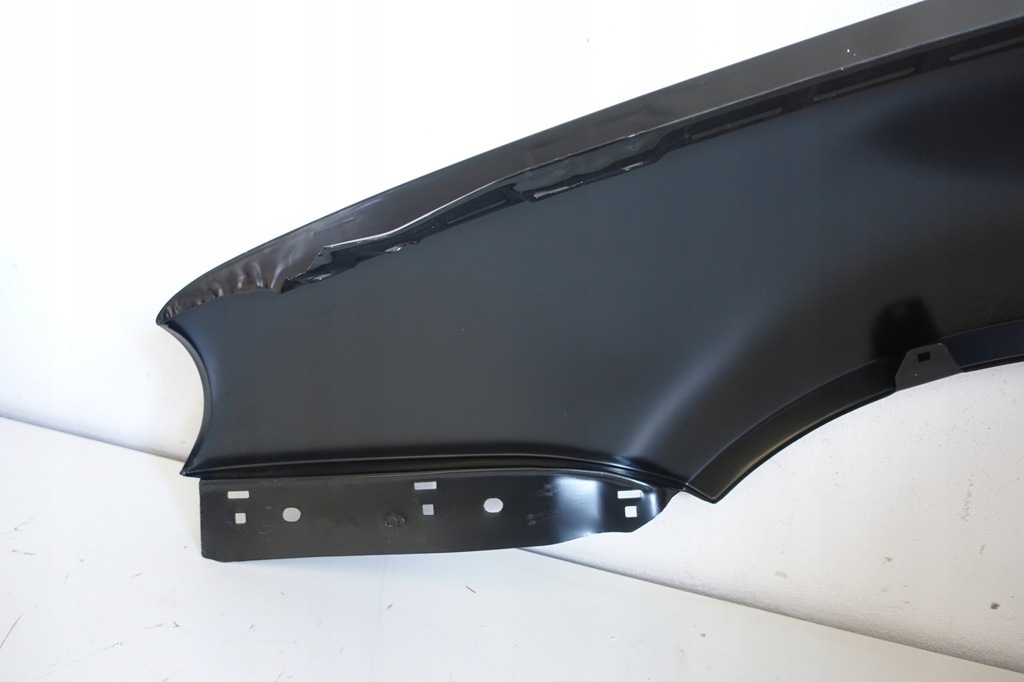Δεξικό μπροστινό φτερό VW Golf IV 1997-2006 1J0821022 1J0821022A Product image