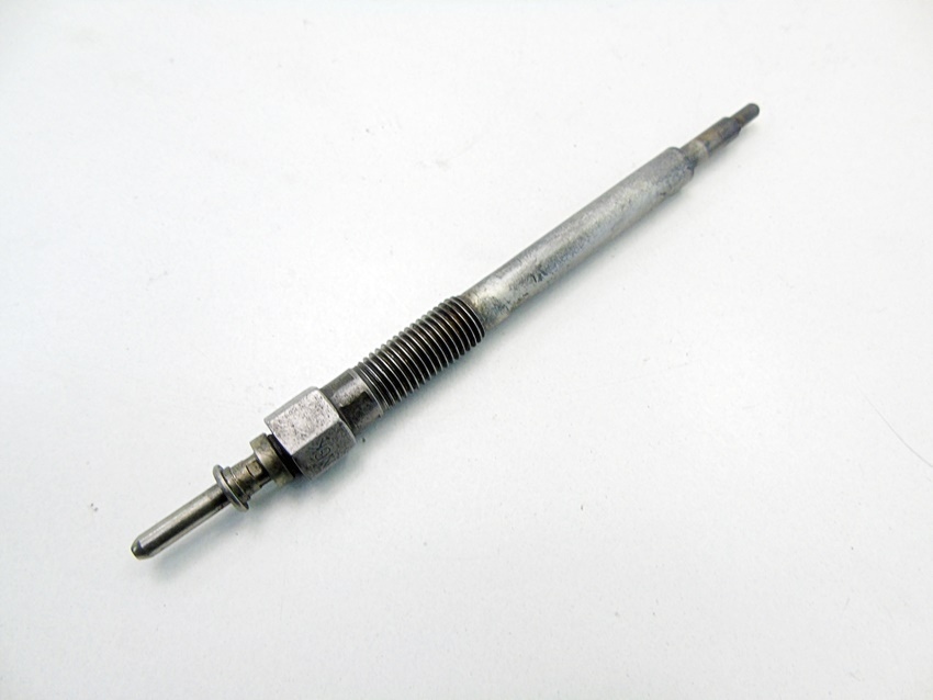 GLOW PLUG NGK CZ22 1.7 DTI ASTRA G CORSA C MERIVA A COMBO Product image