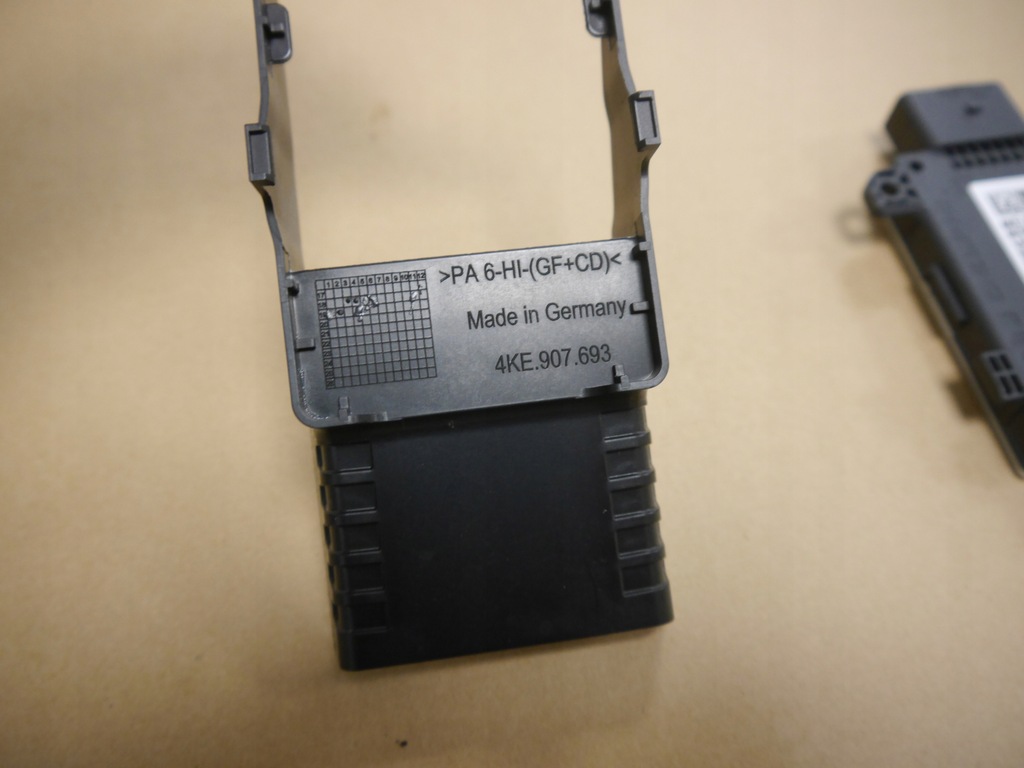 AUDI A6 C8 E-TRON RADAR DYSTRONIC ΑΡΙΣΤΕΡΑ 4KE907566 Product image