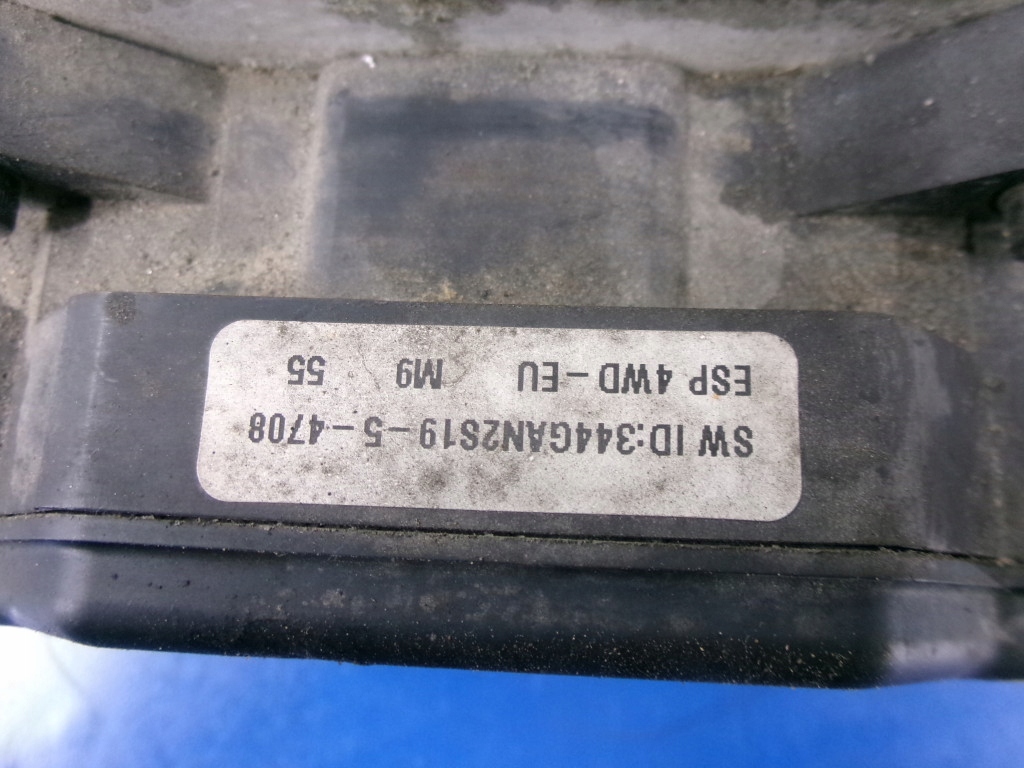Hyundai Tucson και JM ABS Pump 58920-2E550 MANDO 5WY7611A Controller Product image