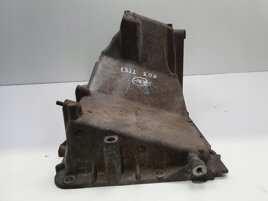 Range Rover III L322 3.0 D 306D1 OIL PAN 7786704 Product image