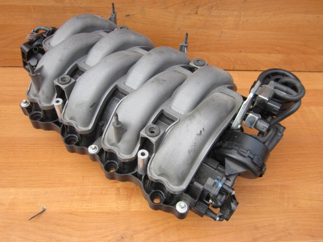 MUSTANG 5.0 GT MANIFOLD VACUUM VALVE JL3E-9J559-AA JR3E-9S455-CC Product image