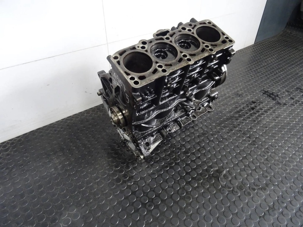 BKE ENGINE BLOCK AUDI A4 B7 1.9 TDI ΣΕΤ ΑΞΟΝΩΝ Product image