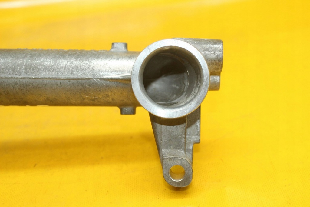 Mercedes W205 274.920 2.0 CGI A2742000053 Σωλήνας σωλήνα νερού Product image