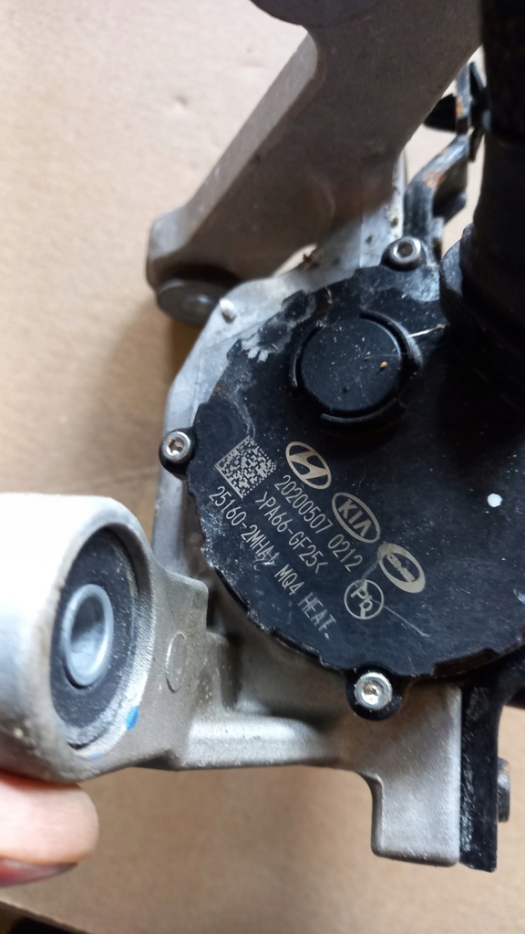 KIA SPORTAGE ΕΠΙΠΛΕΟΝ ΑΝΤΛΙΑ ΚΥΚΛΟΦΟΡΙΑΣ ΝΕΡΟΥ 25160-2MHV1 Product image
