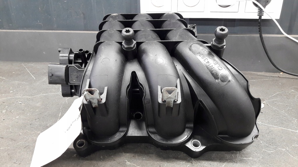 mn143824 πολλαπλή εισαγωγής mitsubishi colt VI 1.1 B 12V Product image