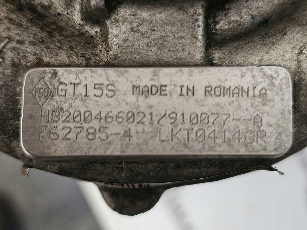 Trafic Vivaro Primastar 2.0 DCI M9R782 114km Turbocharger H8200466021 Product image