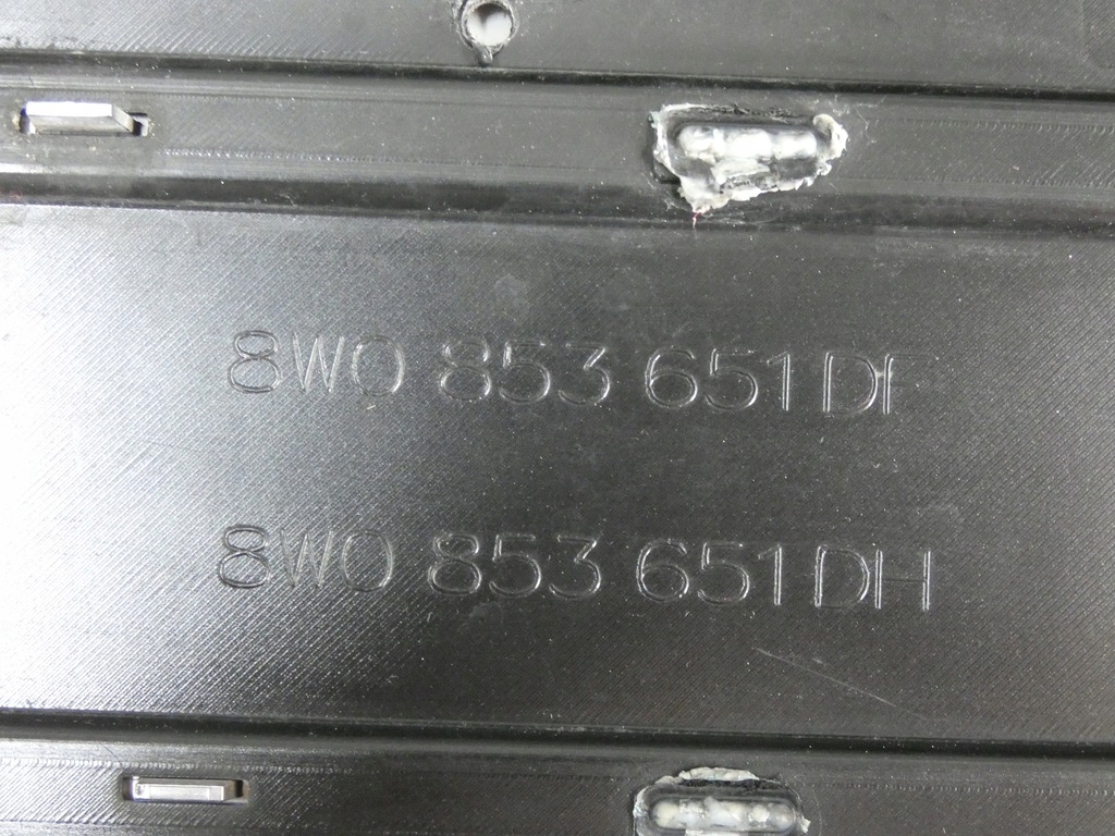Faux grill AUDI A4 8W ανελκυστήρας Product image