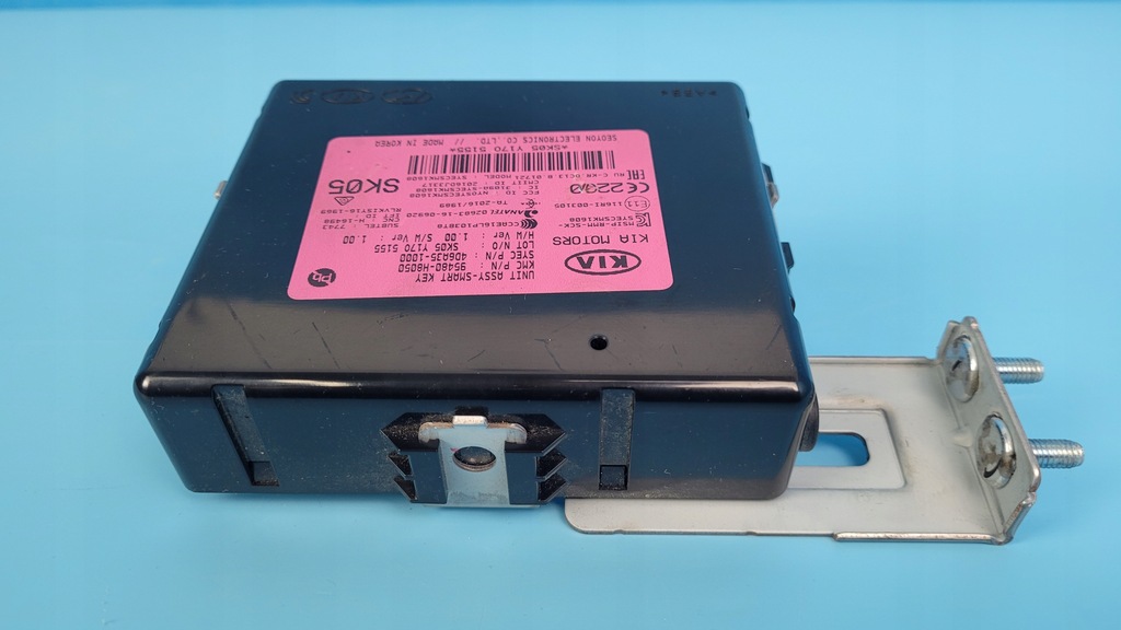 KIA STONIC 17r ASSY-SMART KEY CONTROLLER MODULE 95480-H8050 Product image