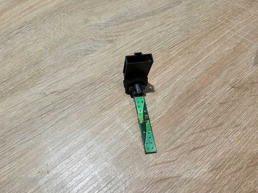 AUDI VW SEAT SKODA ΕΣΩΤΕΡΙΚΟ ΑΙΣΘΗΤΗΡΑΣ ΘΕΡΜΟΚΡΑΣΙΑΣ ΑΕΡΑ 4B0820539 Product image