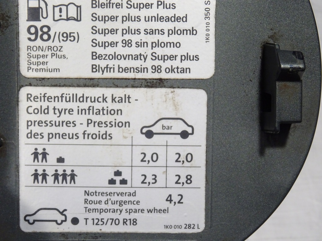 FLAP FILLER ΚΑΥΣΙΜΟΥ VW GOLF V 5 1K0 HATCHBACK HTB HB 1K0010282L LA6Q Product image