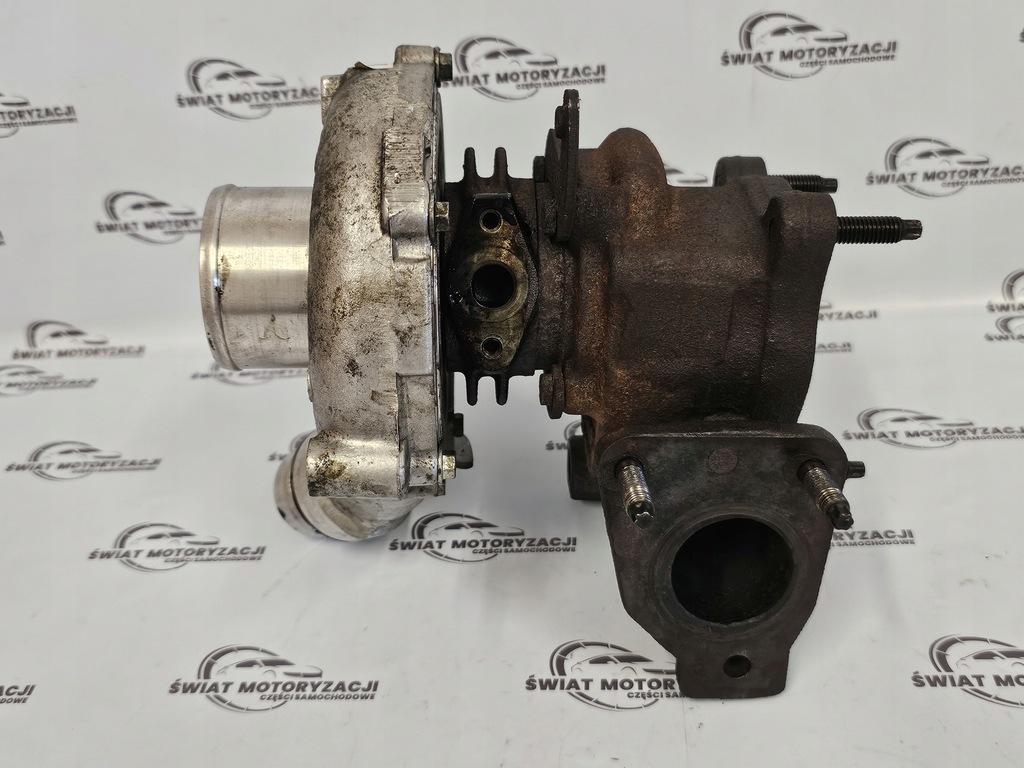 Trafic Vivaro Primastar 2.0 DCI M9R782 114km Turbocharger H8200466021 Product image