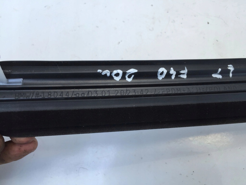 BMW 1 F40 STRIP ΟΔΗΓΟΣ ΚΑΠΑΚΙ ΑΡΙΣΤΕΡΟ ΠΙΣΩ Product image