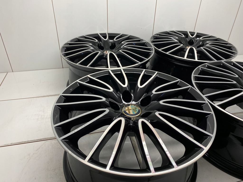 ΣΕΤ ΖΑΝΤΕΣ ALFA ROMEO GIULIA 159, Brera 7,5" x 17" 5x110 ET 41 Product image