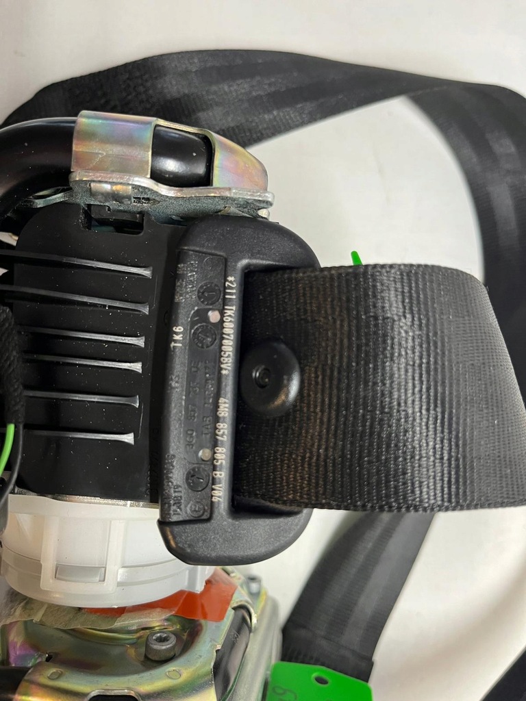 Audi Q8 Ζώνη ασφαλείας αριστερά δεξιά πίσω 4M8857805B Product image