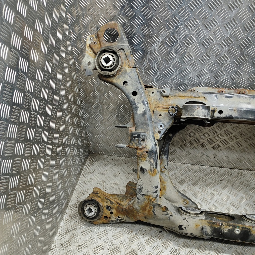 32268545 VOLVO Πίσω έλκηθρο Product image