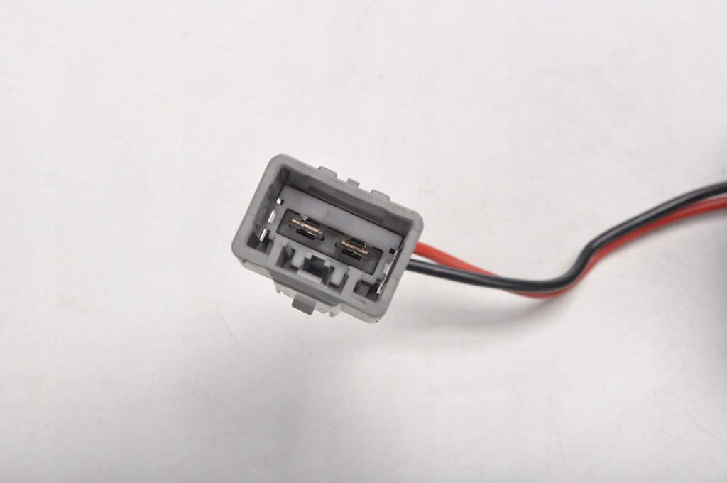 MCLAREN 650S ΕΝΕΡΓΟΠΟΙΗΤΉς ΟΡΟΦΉς ΑΝΤΛΊΑς HB71565-002 Product image