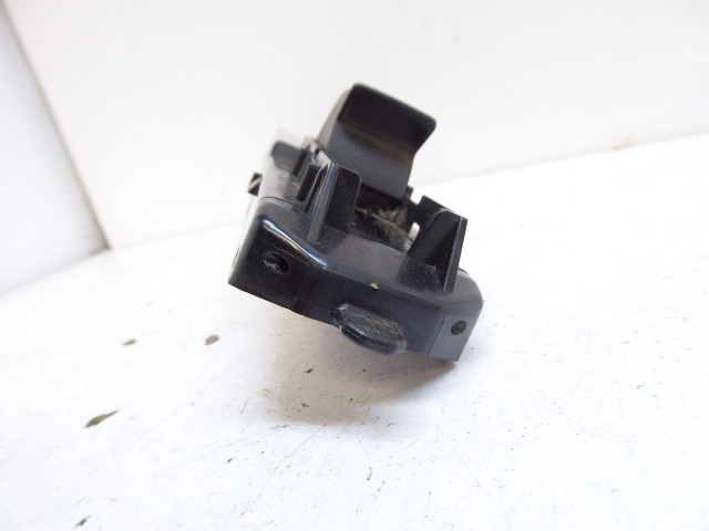 SAAB 93 9-3 Διακόπτης διακόπτη ανύψωσης II Γυαλί πίσω αριστερά Product image