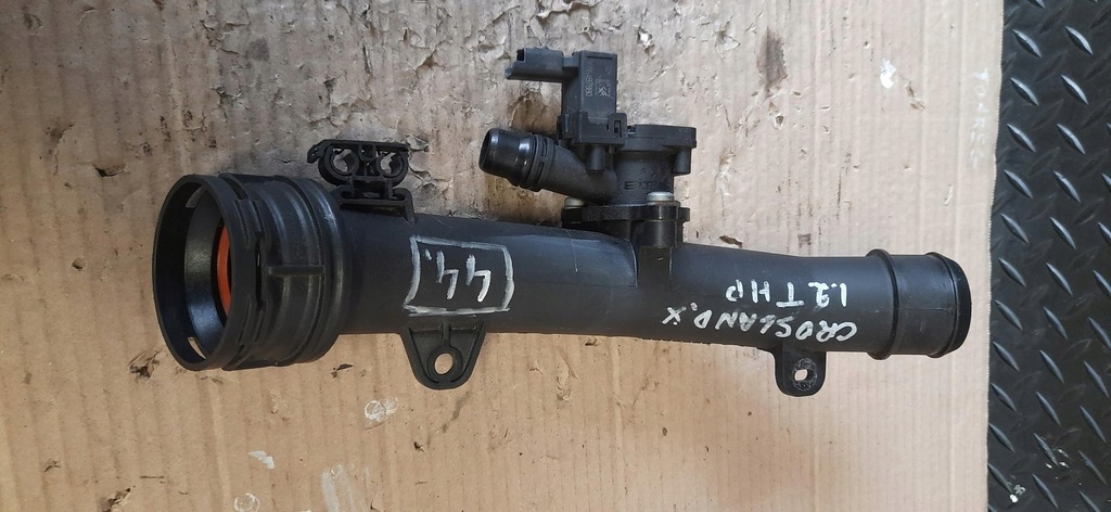 AIR INTAKE PIPE 1.2THP CROSSLAND X 9677537380 Product image