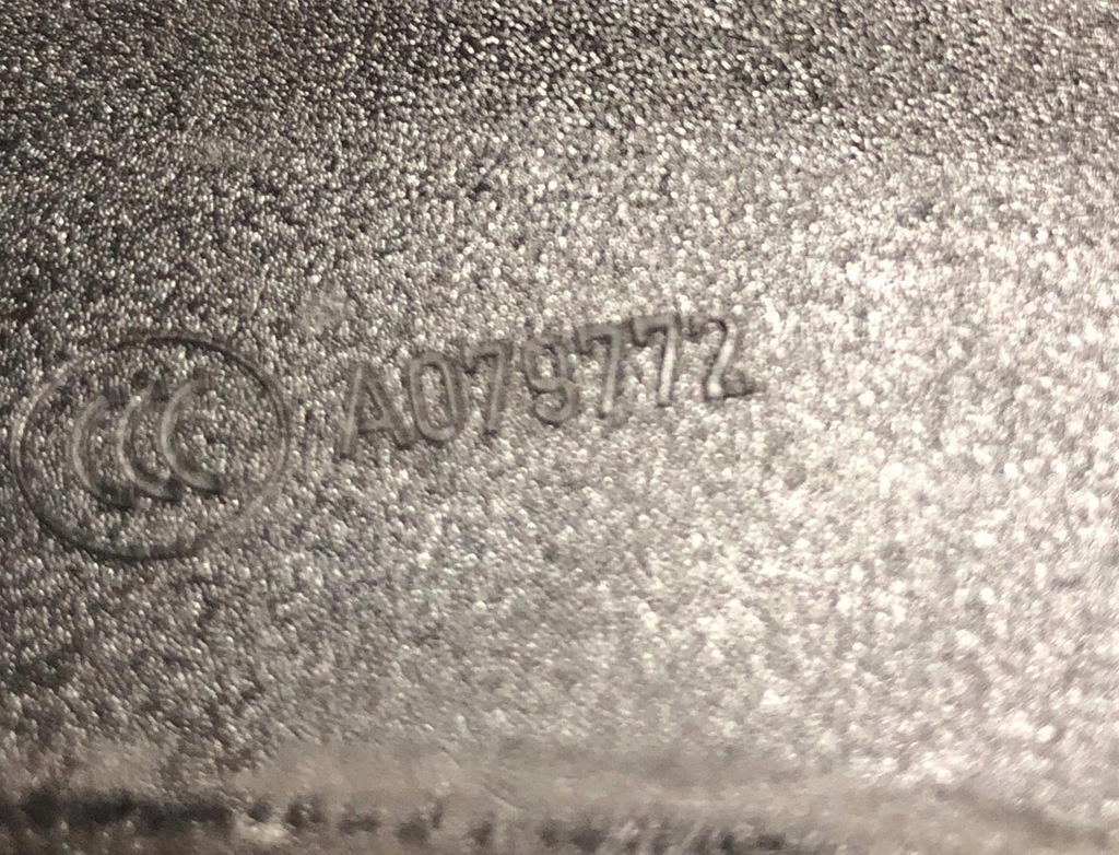 ΚΑΛΥΜΜΑ ΛΑΜΠΑ MERCEDES W204 079772 Product image