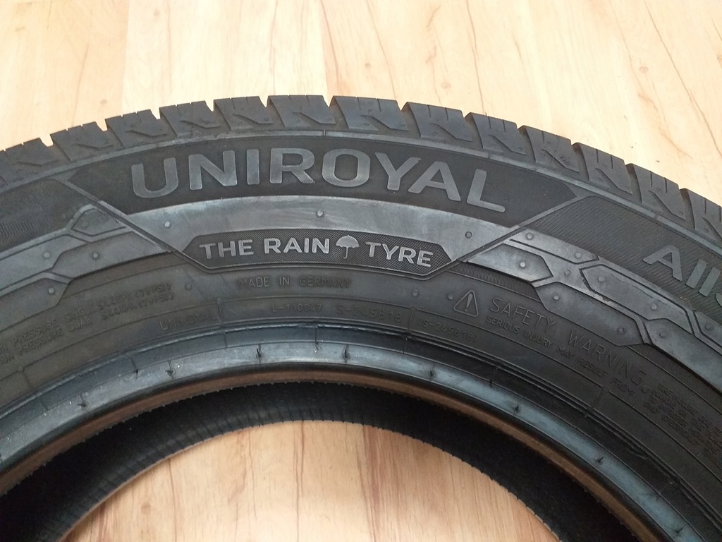 ΕΛΑΣΤΙΚΟ 215/75R 16C 113/111 UNIROYAL DOT 4719 Product image