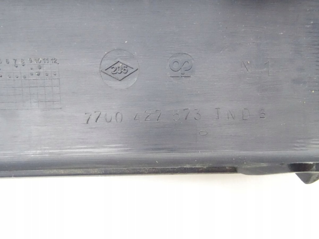 RENAULT MEGANE I 95-02 ΚΕΝΤΡΙΚΟ ΠΙΣΩ ΠΡΟΦΥΛΑΚΤΗΡΙΟ SEDAN 7700427573 Product image