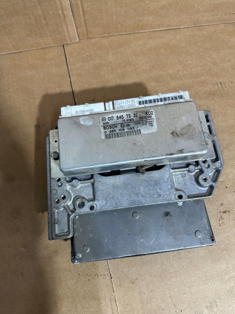 Mercedes Computer Controller W210 A0225453932 Product image