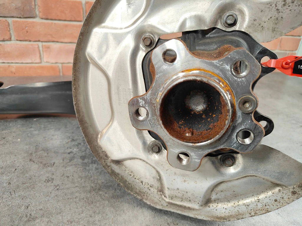 BMW X1 U11 X2 U12 SDRIVE Steple + Waller Αριστερά πίσω 88555201 Product image