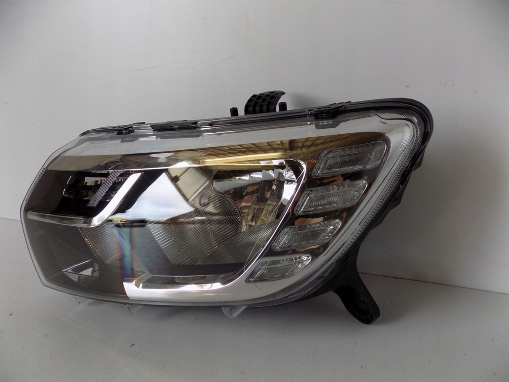Προβολέας Dacia Sandero 2 LCI H7+ LED L 10943 Product image