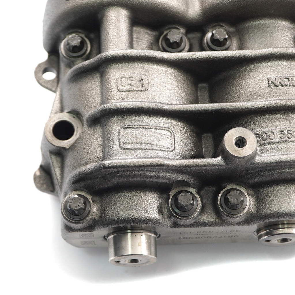 Mercedes W169 Diesel OM640 Oil Pump Shafts Balance A6400100536 Product image